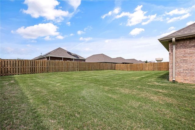 971 Redfree Drive, Bentonville, AR 72712