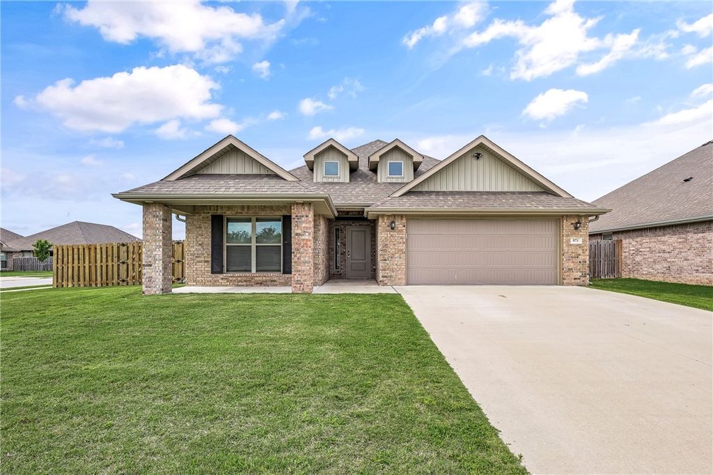 971 Redfree Drive, Bentonville, AR 72712
