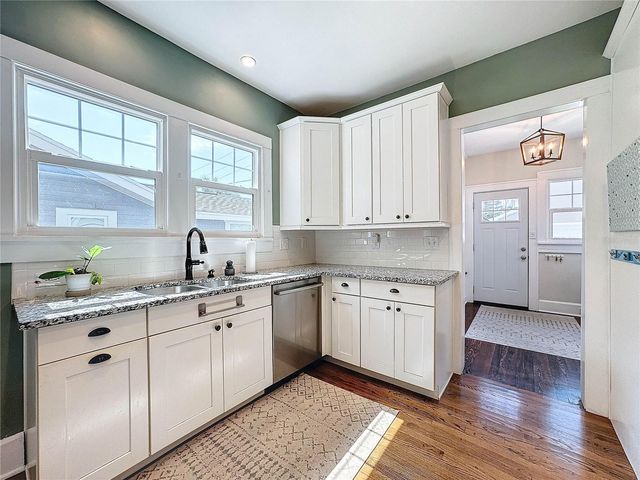 134 22ND AVENUE N, St Petersburg, FL 33704