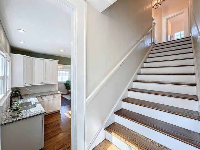 134 22ND AVENUE N, St Petersburg, FL 33704