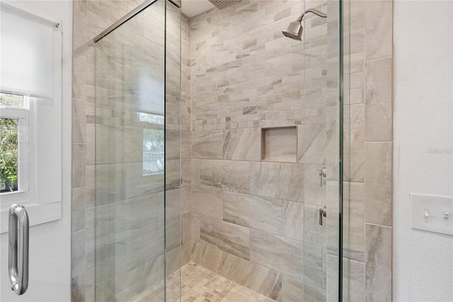 134 22ND AVENUE N, St Petersburg, FL 33704