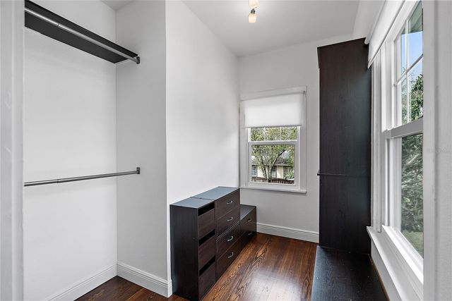 134 22ND AVENUE N, St Petersburg, FL 33704