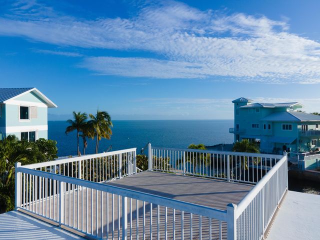 1202 Mockingbird Road, Key Largo, FL 33037