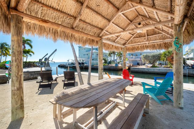 1202 Mockingbird Road, Key Largo, FL 33037