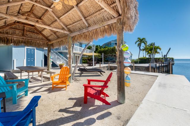 1202 Mockingbird Road, Key Largo, FL 33037