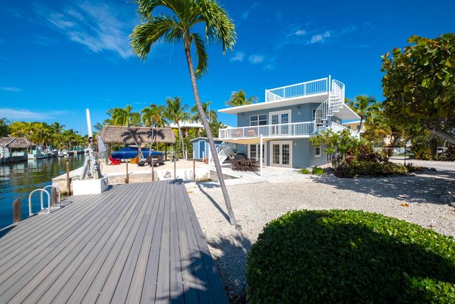 1202 Mockingbird Road, Key Largo, FL 33037