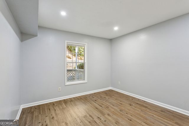 1308 Natchez Trace, Atlanta, GA 30350