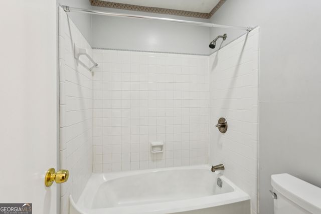 1308 Natchez Trace, Atlanta, GA 30350