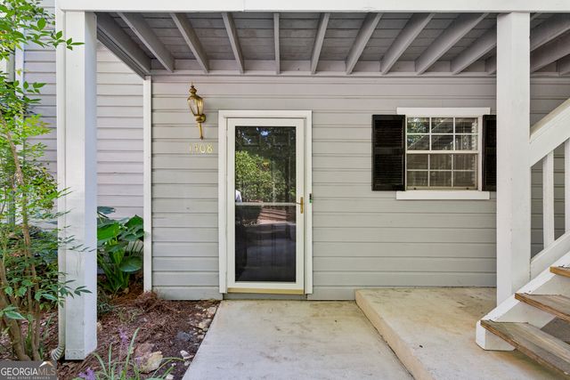 1308 Natchez Trace, Atlanta, GA 30350