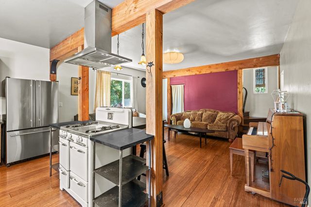 4340 Blackhawk Dr, Willits, CA 95490