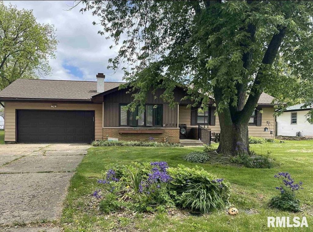 2708 S Daycor Divide, Peoria, IL 61607