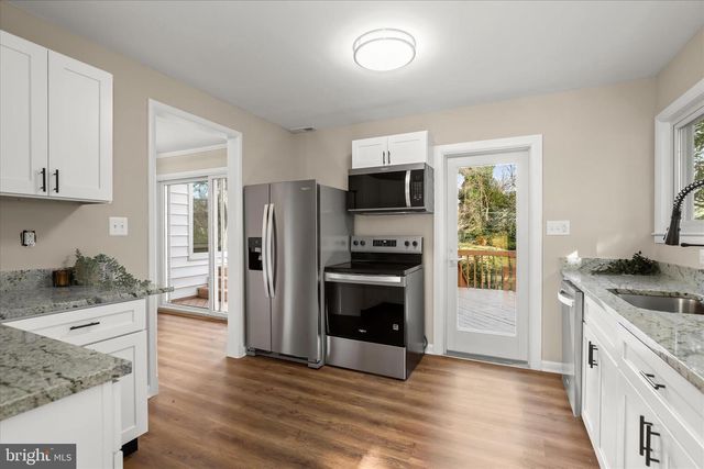 16 WILELINOR DR, Edgewater, MD 21037