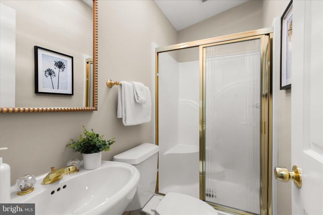 16 WILELINOR DR, Edgewater, MD 21037