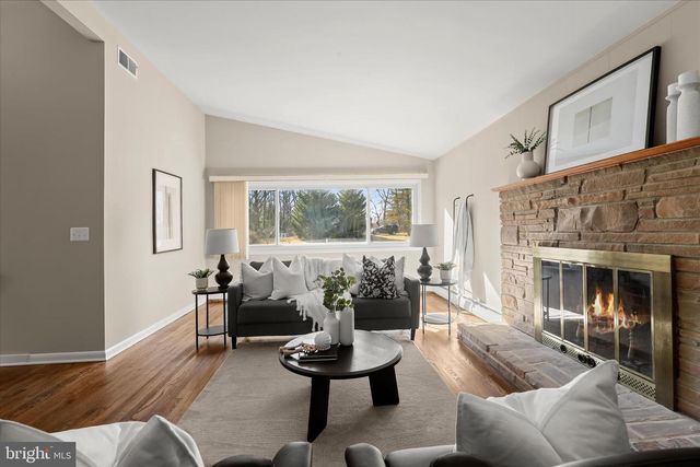 16 WILELINOR DR, Edgewater, MD 21037