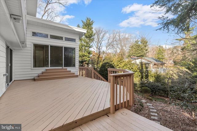 16 WILELINOR DR, Edgewater, MD 21037