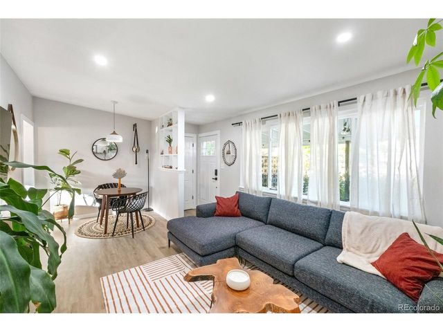 691 S Simms St, Lakewood, CO 80228