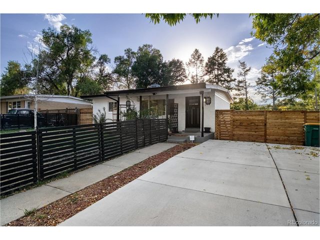 691 S Simms St, Lakewood, CO 80228