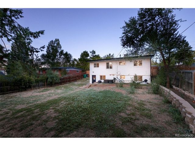 691 S Simms St, Lakewood, CO 80228