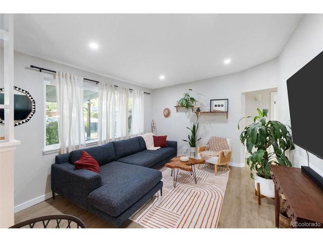 691 S Simms St, Lakewood, CO 80228