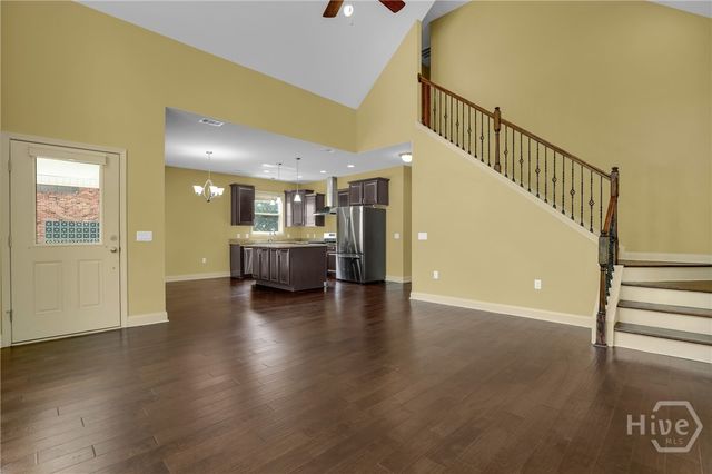 3105 Lincoln Street, Savannah, GA 31404