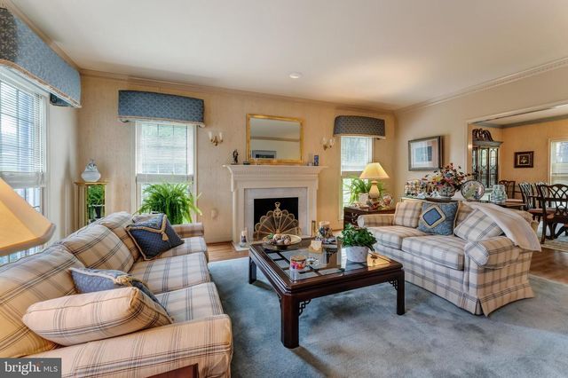 7419 GEORGETOWN CT, Mclean, VA 22102