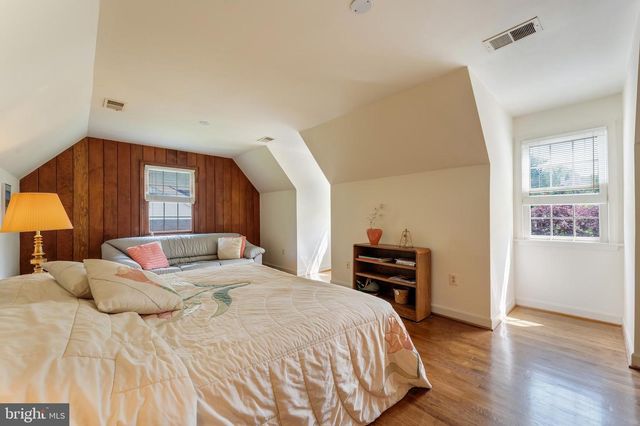 7419 GEORGETOWN CT, Mclean, VA 22102
