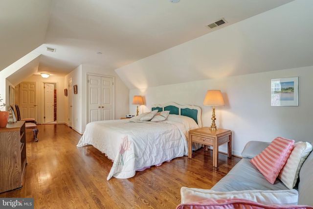 7419 GEORGETOWN CT, Mclean, VA 22102