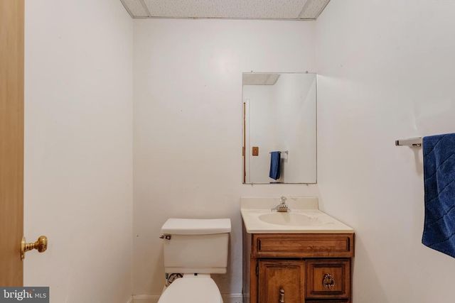 7419 GEORGETOWN CT, Mclean, VA 22102