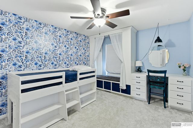 20810 Paul Circle, Elkhorn, NE 68022