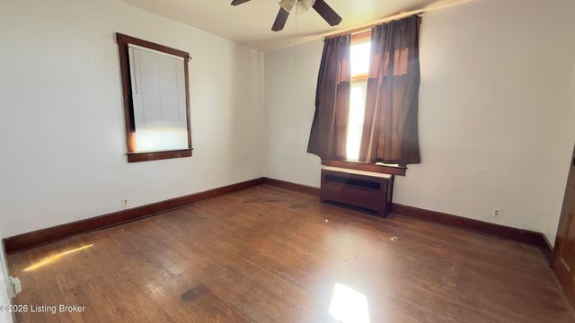 2121 Culbertson Ave A, New Albany, IN 47150