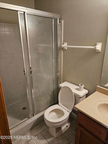 8256 JUSTIN Road N, Jacksonville, FL 32210