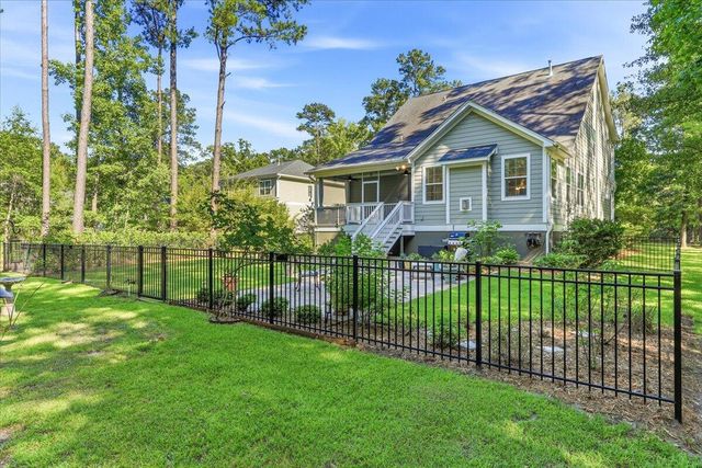 2215 Nicholas David Path, Johns Island, SC 29455