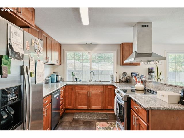 4007 BRAE BURN Dr, Eugene, OR 97405