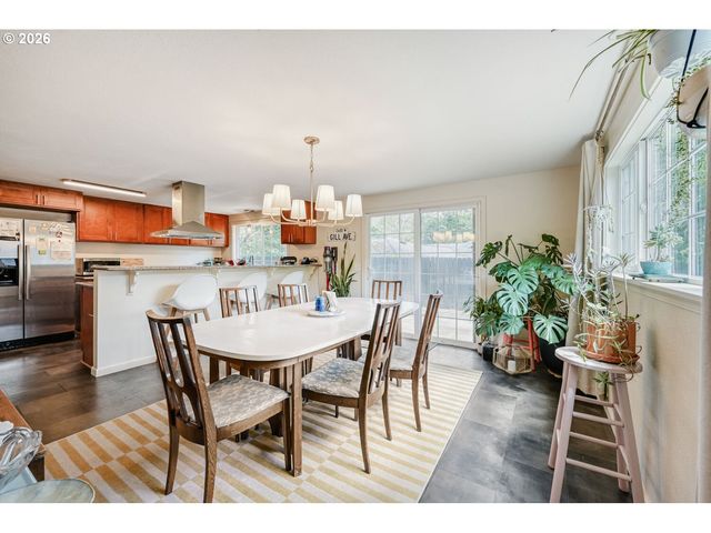 4007 BRAE BURN Dr, Eugene, OR 97405