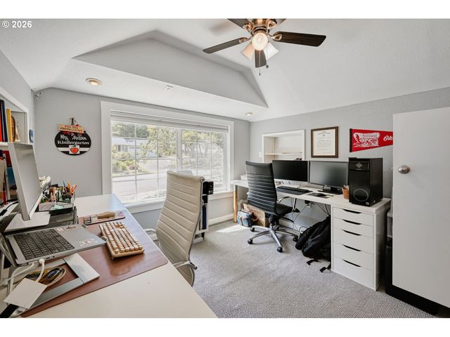 4007 BRAE BURN Dr, Eugene, OR 97405