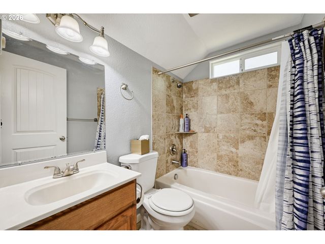 4007 BRAE BURN Dr, Eugene, OR 97405