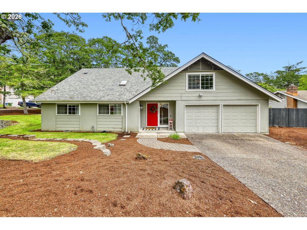 4007 BRAE BURN Dr, Eugene, OR 97405