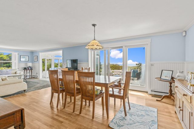 7 Sea Street, Harwich Port, MA 02646