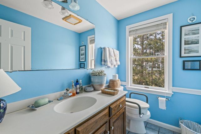 7 Sea Street, Harwich Port, MA 02646