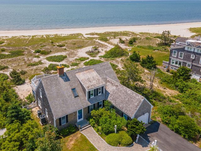 7 Sea Street, Harwich Port, MA 02646