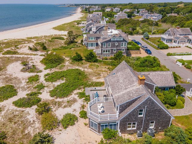 7 Sea Street, Harwich Port, MA 02646