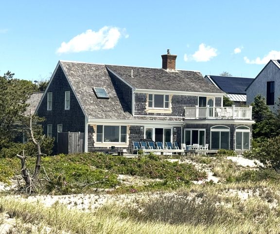 7 Sea Street, Harwich Port, MA 02646