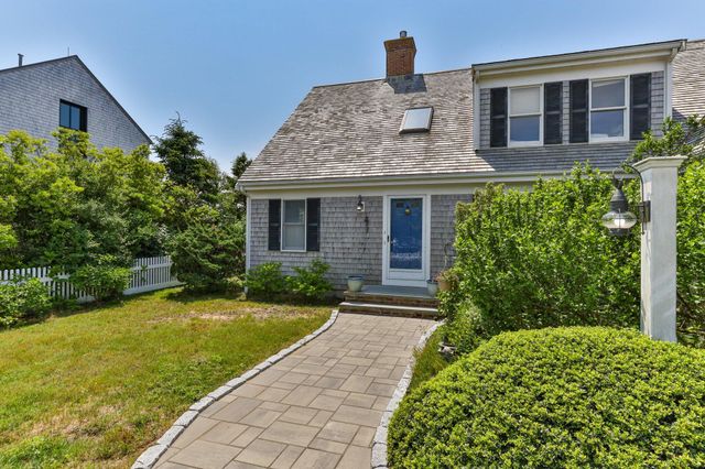 7 Sea Street, Harwich Port, MA 02646