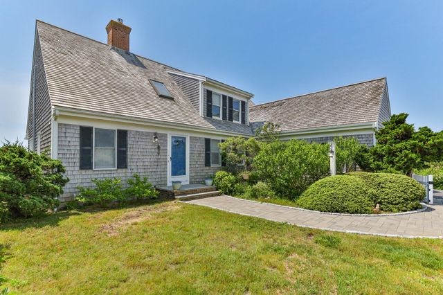 7 Sea Street, Harwich Port, MA 02646