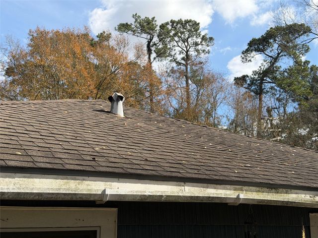 2740 Lakeview Circle, Beaumont, TX 77703