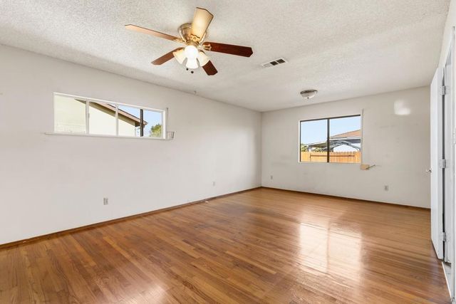 4968 Reynolds St, San Diego, CA 92113