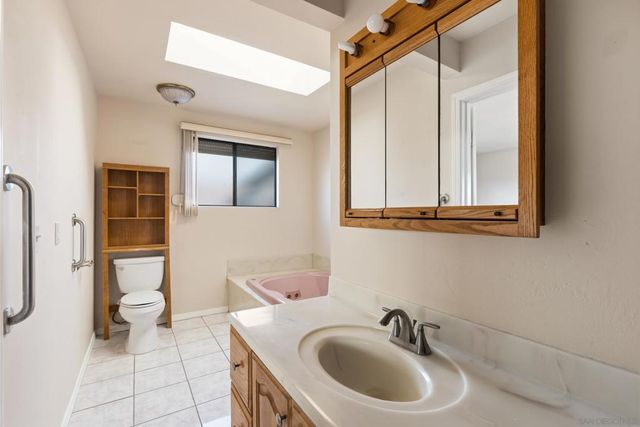 4968 Reynolds St, San Diego, CA 92113