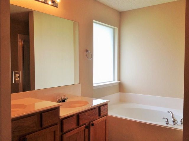 625 Rothschild Lane, Murphy, TX 75094