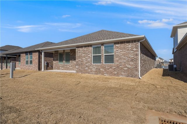 103 S Maroon Avenue, Fayetteville, AR 72704