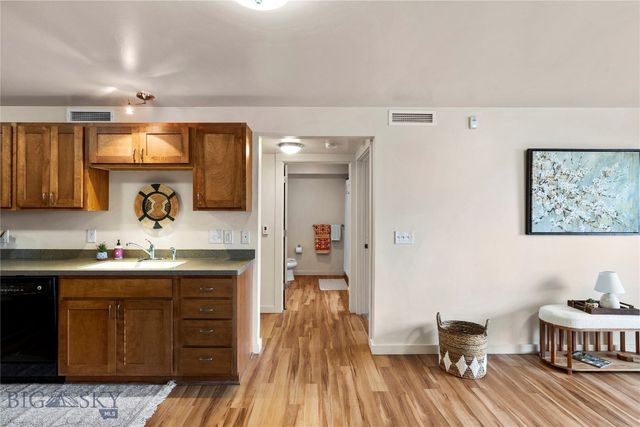 228 S Cottonwood 207, Bozeman, MT 59718